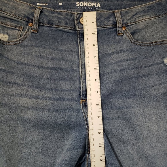 Sonoma Bermuda Shorts Womens 18 Blue Denim Distressed Raw Hem Mid Rise - Picture 7 of 9